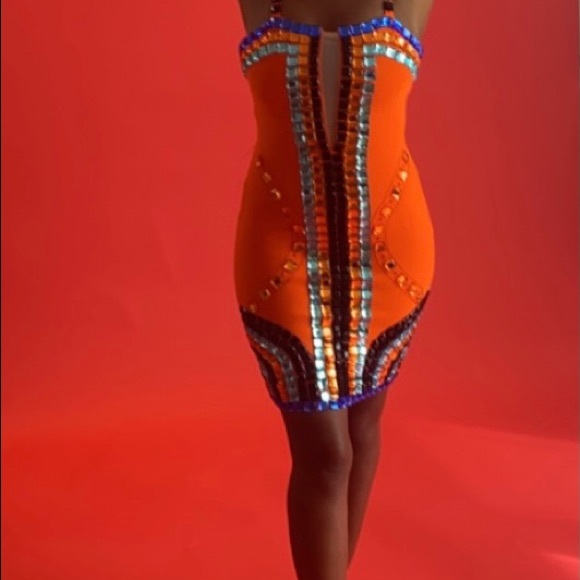 Women’s jewel encrusted midi dress! - Picture 8 of 16